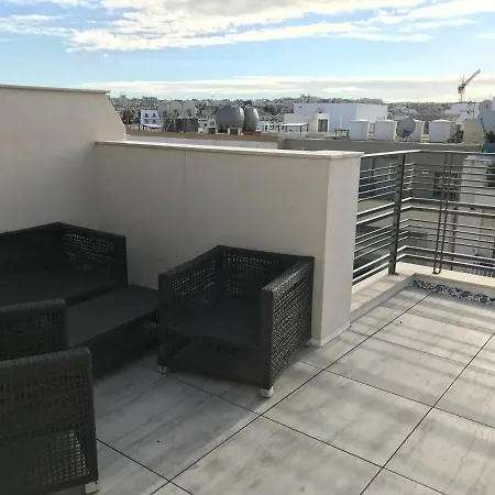 Great Penthouse 3 Bedroom Closed To Paceville *